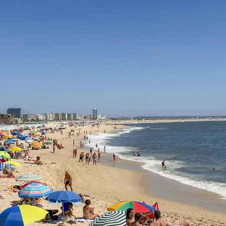 Casa Ancoras Historic In Buarcos Portugal 3*