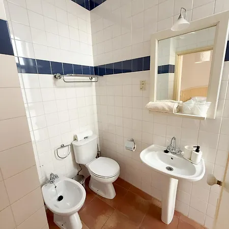 Casa Ancoras Historic In Buarcos Portugal 招待所 Bicas