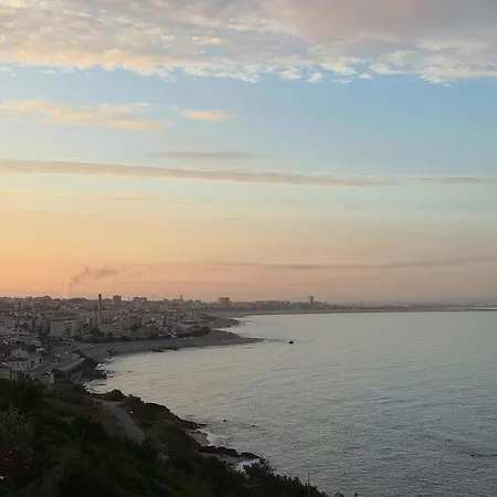 Casa Ancoras Historic In Buarcos Portugal Bicas